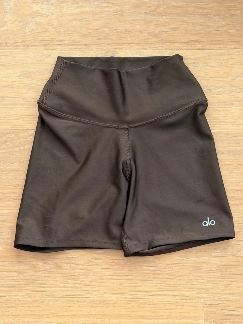 Alo High-Rise Chocolate Brown Bike Shorts
